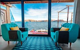 Titicaca lodge